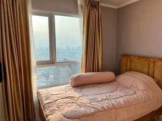 For sale 4 Beds condo in Huai Khwang, Bangkok