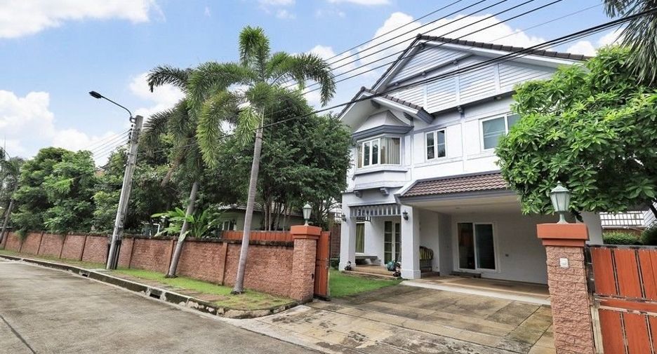 For sale 3 bed house in Pak Kret, Nonthaburi