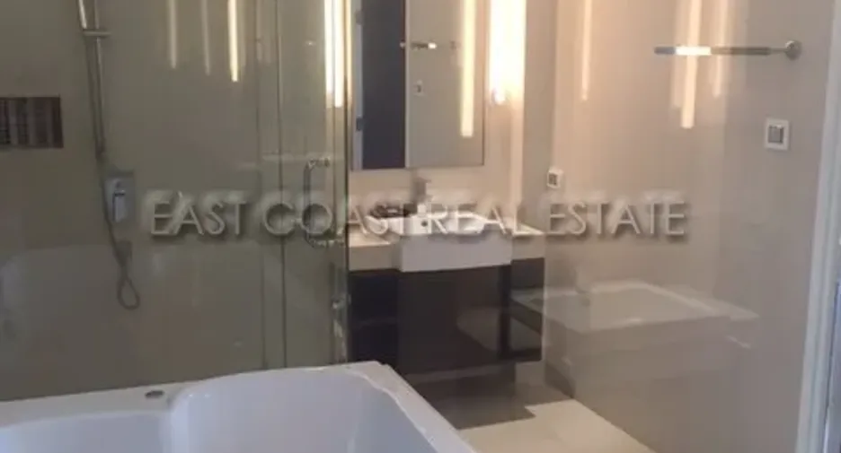 For rent 2 bedrooms condo in Bang Lamung, Chonburi