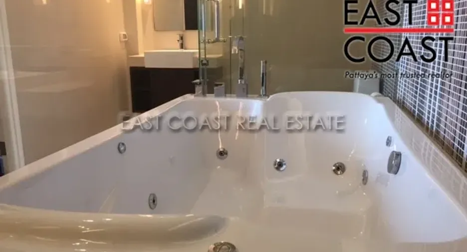 For rent 2 bedrooms condo in Bang Lamung, Chonburi