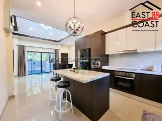 Casa en venta de 2 habitaciones en Bang Lamung, Chonburi
