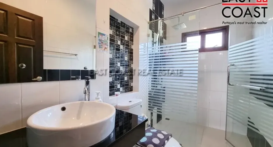 For sale 2 bedrooms house in Huay Yai, Pattaya