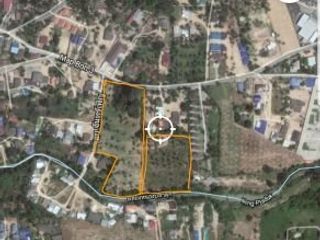 出售 土地 在 Bang Lamung, Chon Buri