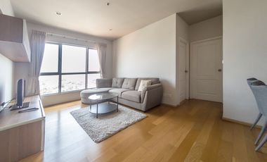 For rent 2 bedrooms condo in Khlong San, Bangkok