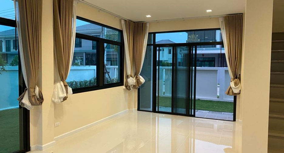 For rent 3 bed house in Nong Chok, Bangkok