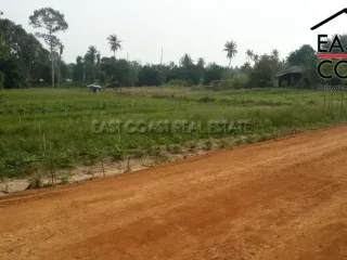 À vendre terrain à Bang Lamung, Chonburi