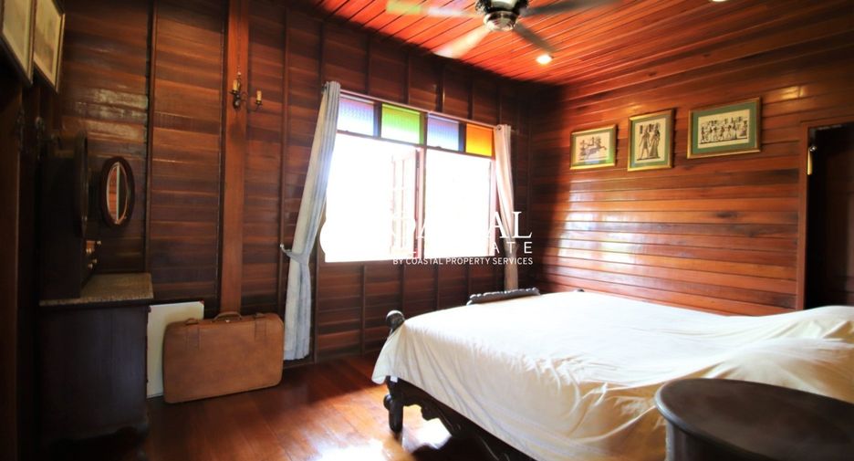 For sale 4 bed house in Na Yai Am, Chanthaburi