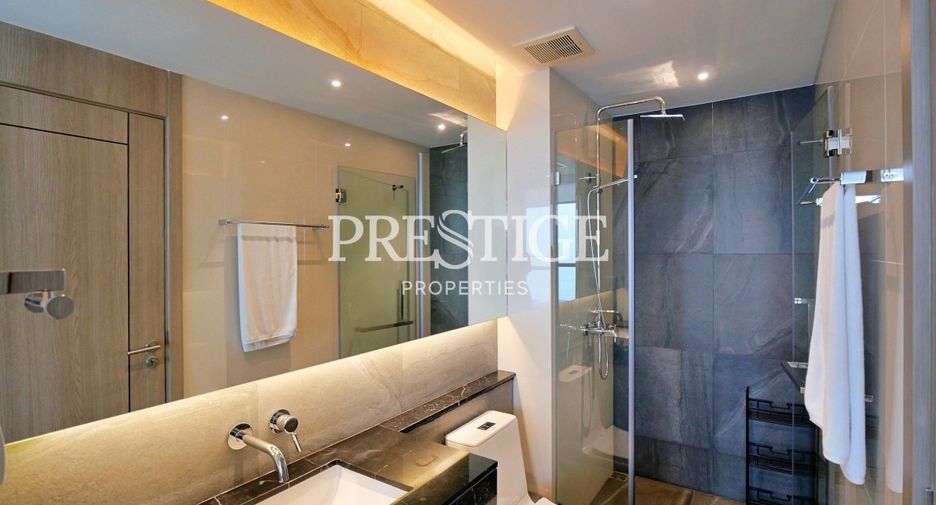 For sale 2 bedrooms condo in Pratumnak, Pattaya