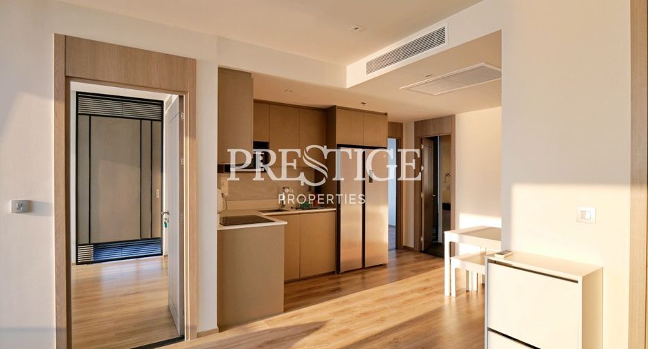 For sale 2 bedrooms condo in Pratumnak, Pattaya