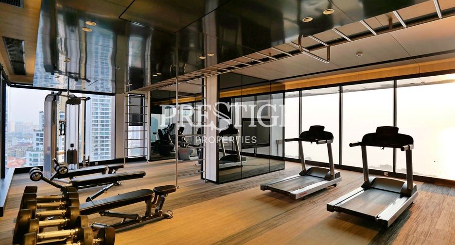 For sale 2 bedrooms condo in Pratumnak, Pattaya