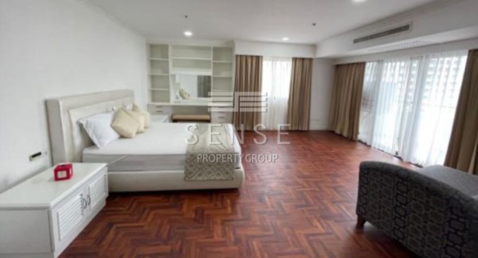 For rent 3 bed condo in Watthana, Bangkok