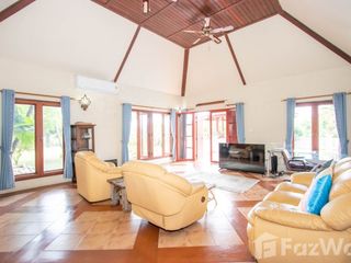 For sale 3 bed villa in Saraphi, Chiang Mai