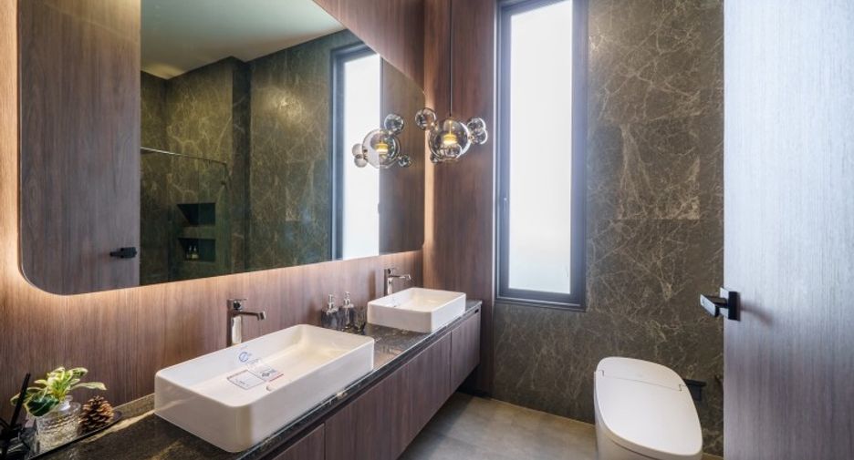 Haus zum Kauf mit 6 Zimmer in Bang Lamung, Chonburi