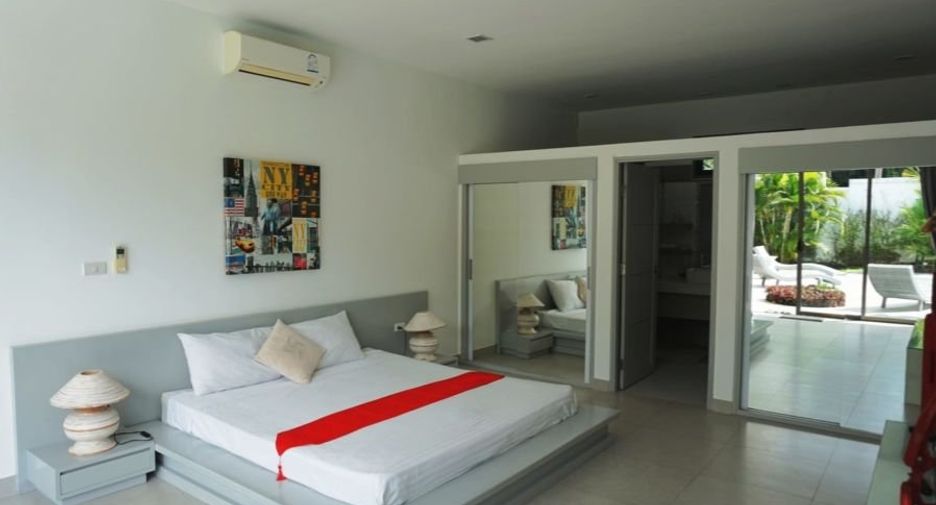 For rent 3 bedrooms villa in Mueang Phuket, Phuket