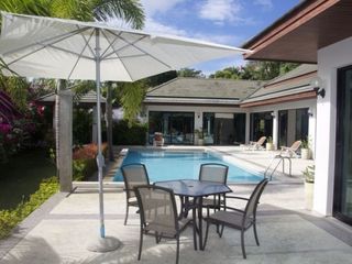 For rent 3 bedrooms villa in Mueang Phuket, Phuket