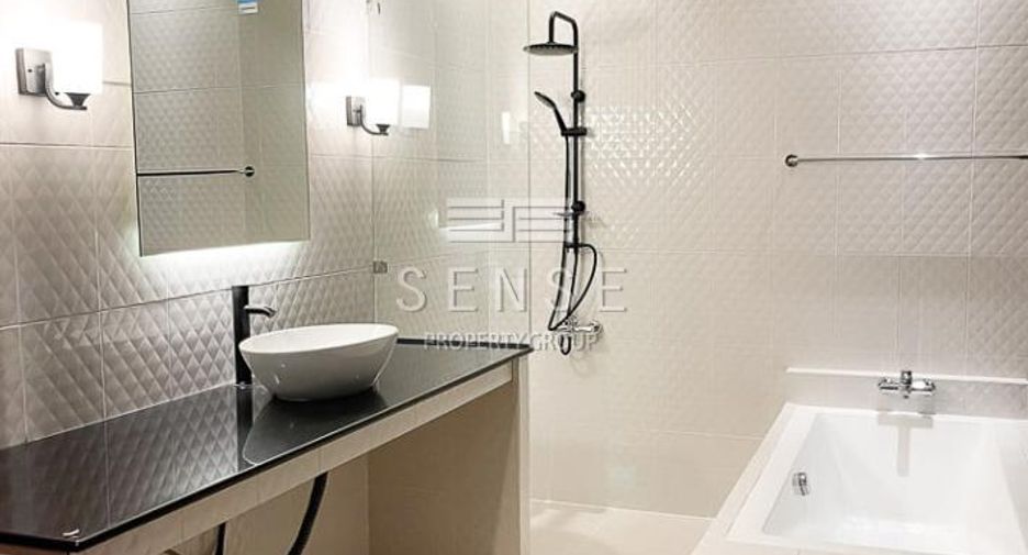 Condo en alquiler de 5 habitaciones en Yan Nawa, Bangkok