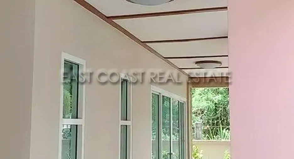 À vendre 3 chambres maison à Bang Saray, Pattaya