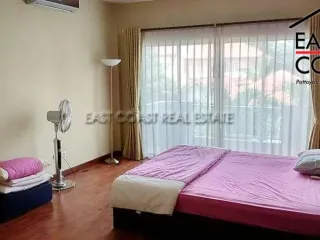 À vendre 3 chambres maison à Bang Saray, Pattaya