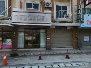 For sale 6 bed townhouse in Sattahip, Chonburi
