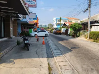 For sale 6 bed townhouse in Sattahip, Chonburi