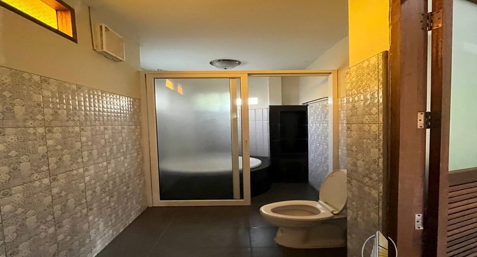 Hotel en venta de 9 habitaciones en Sattahip, Chonburi