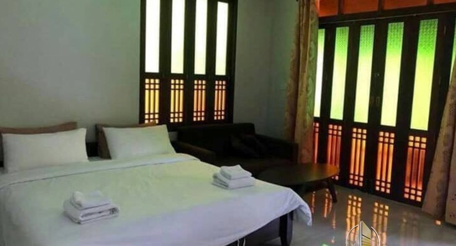Hotel en venta de 9 habitaciones en Sattahip, Chonburi