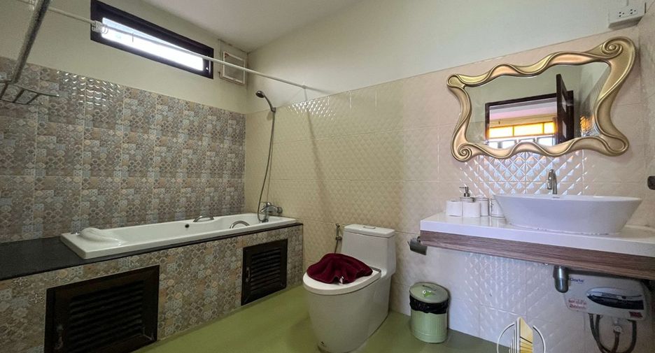Hotel en venta de 9 habitaciones en Sattahip, Chonburi