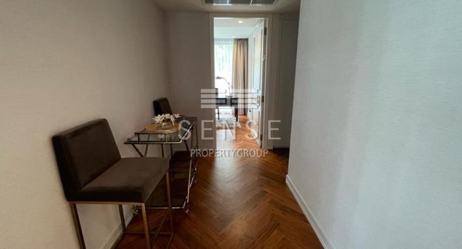 For sale and for rent 4 bedrooms condo in Watthana, Bangkok