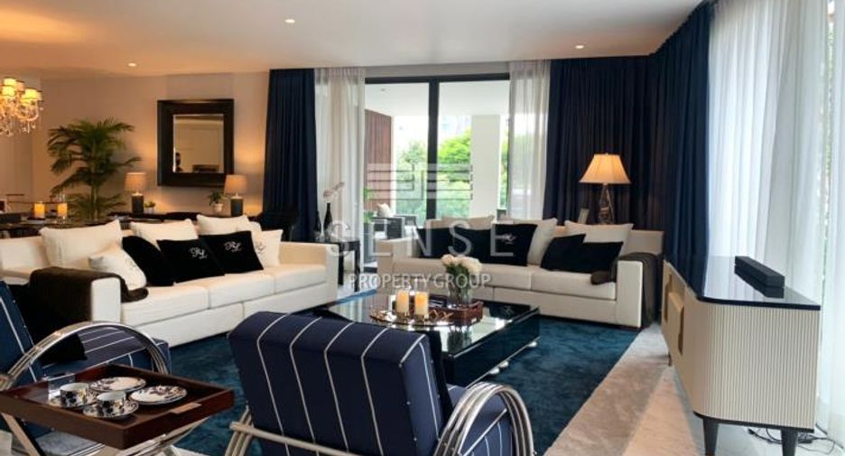 For sale and for rent 4 bedrooms condo in Watthana, Bangkok