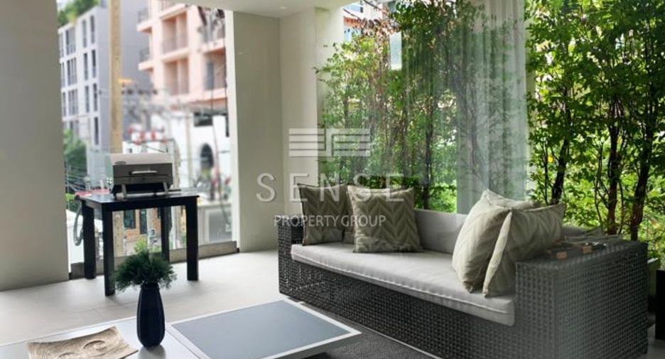 For sale and for rent 4 bedrooms condo in Watthana, Bangkok