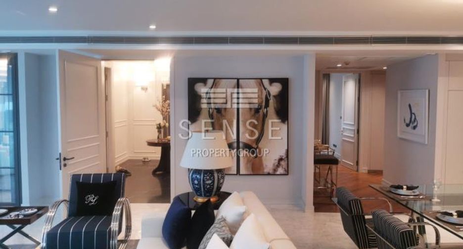 For sale and for rent 4 bedrooms condo in Watthana, Bangkok