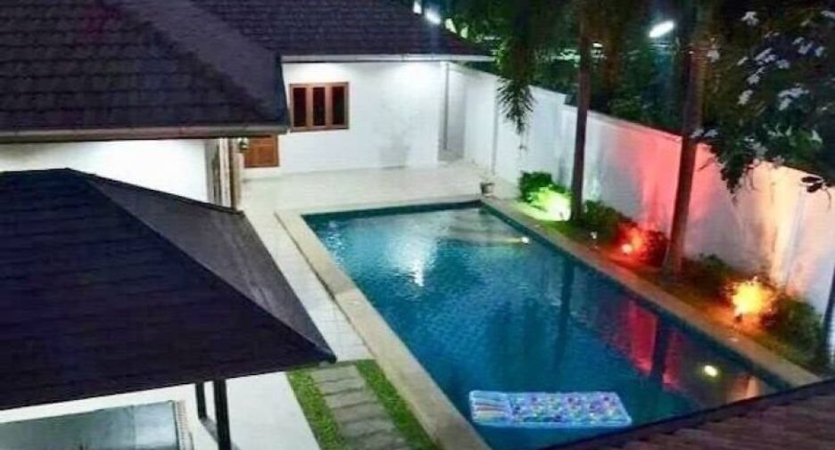 Casa en alquiler y en venta de 5 habitaciones en Bang Lamung, Chonburi