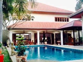For rent and for sale 5 bedrooms house in Bang Lamung, Chonburi