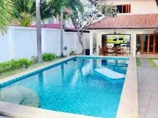 For rent and for sale 5 bedrooms house in Bang Lamung, Chonburi