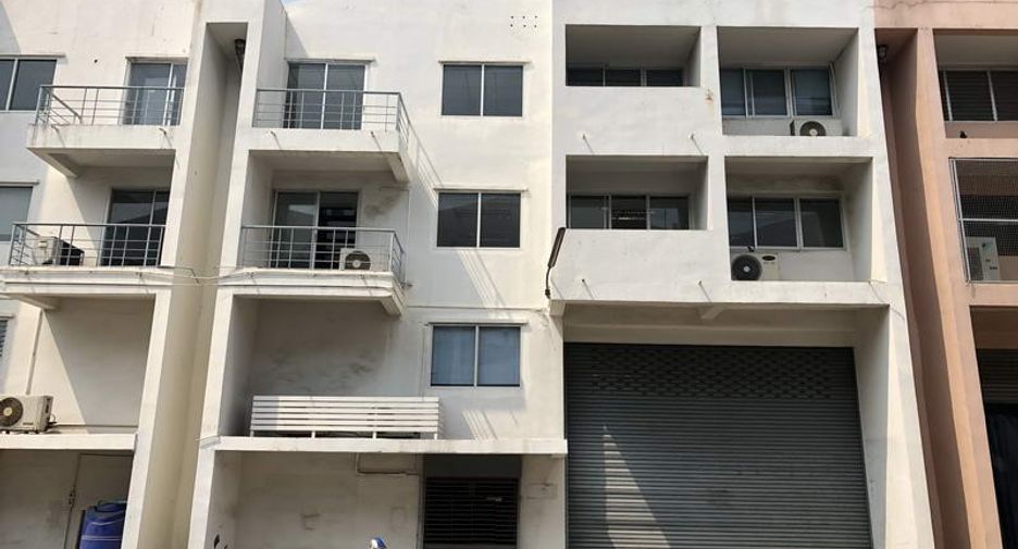 For rent and for sale warehouse in Khlong Luang, Pathum Thani