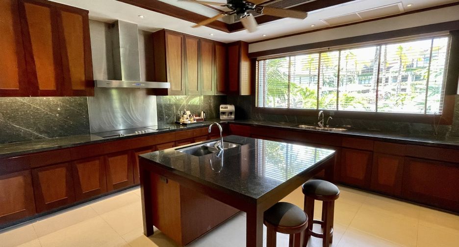 For sale 4 Beds apartment in Kathu, Phuket