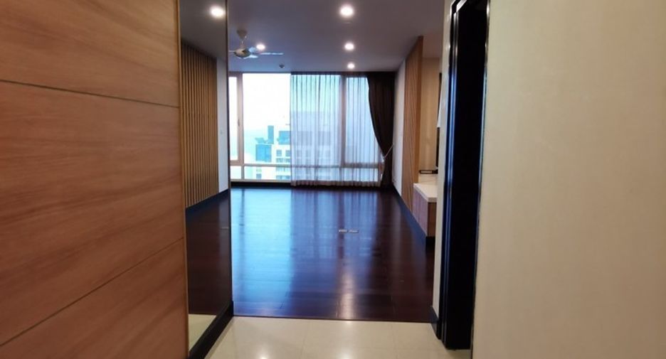 ให้เช่า 3 ห้องนอน คอนโด ใน ปทุมวัน, กรุงเทพฯ