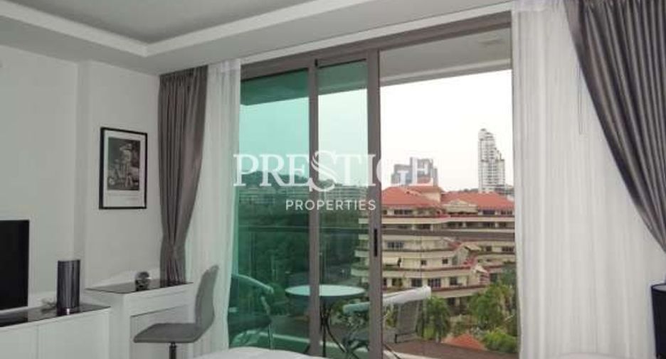 For sale studio condo in Pratumnak, Pattaya
