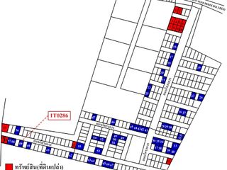 Casa adosada en venta de 2 habitaciones en Tha Yang, Phetchaburi
