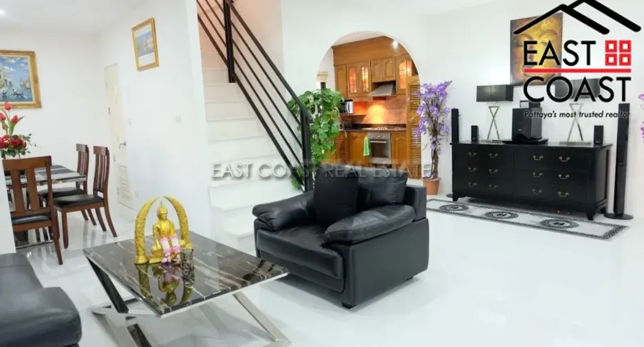 Casa en venta de 5 habitaciones en Bang Lamung, Chonburi