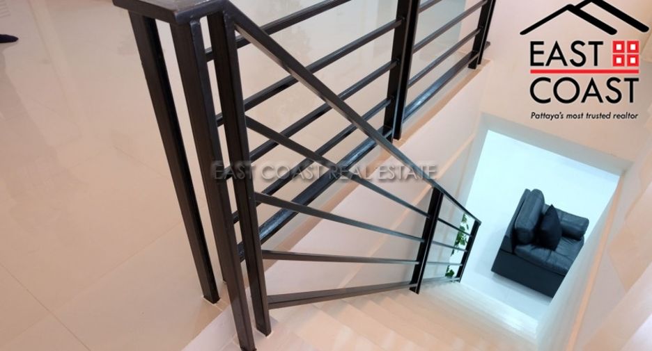 Haus zum Kauf mit 5 Zimmer in Bang Lamung, Chonburi