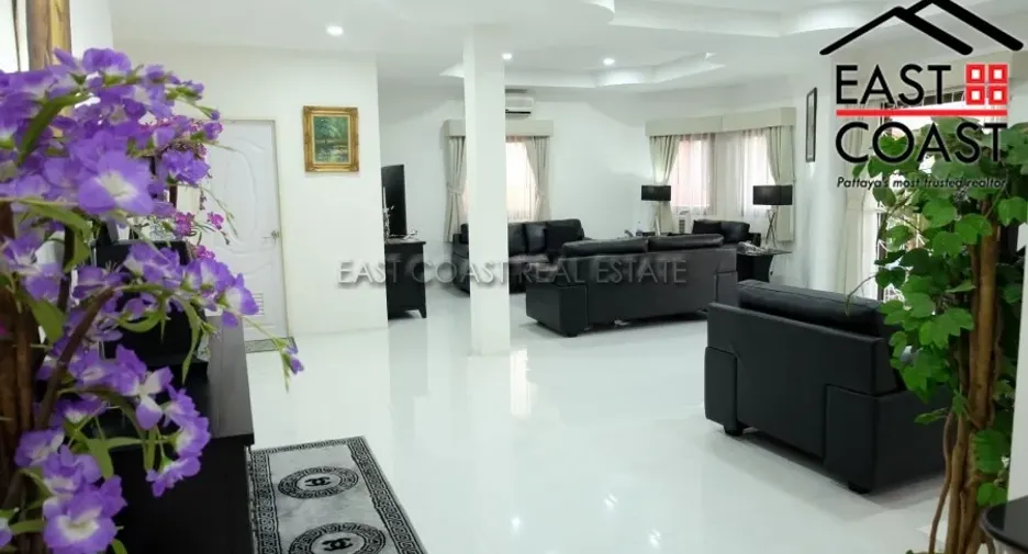 Casa en venta de 5 habitaciones en Bang Lamung, Chonburi