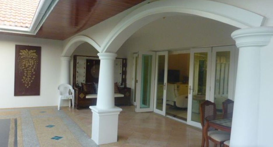 For rent そして for sale 5 Beds house in Jomtien, Pattaya