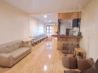 For sale 1 Beds house in Bang Rak, Bangkok