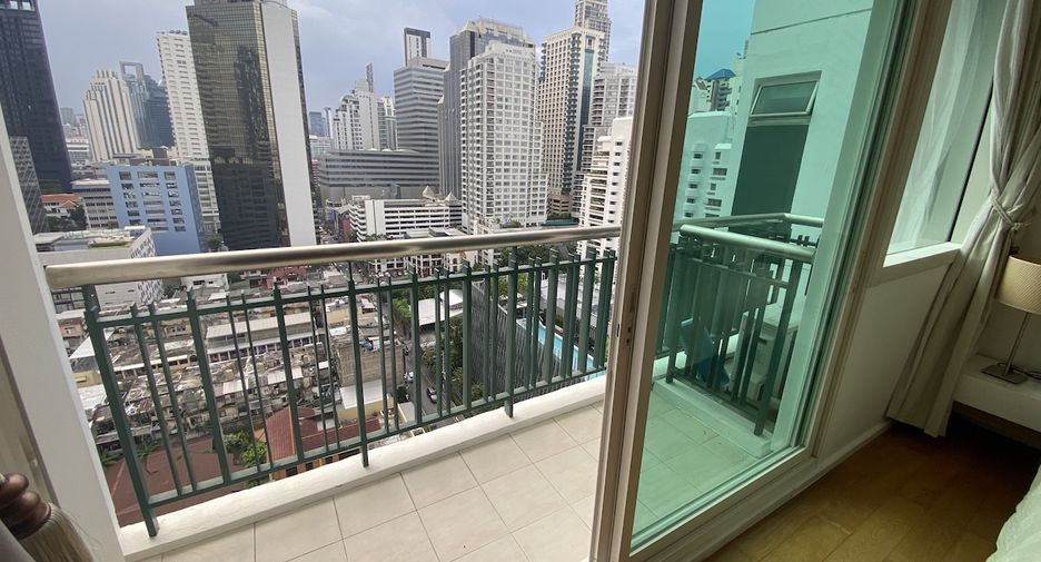 For sale 3 bed condo in Watthana, Bangkok