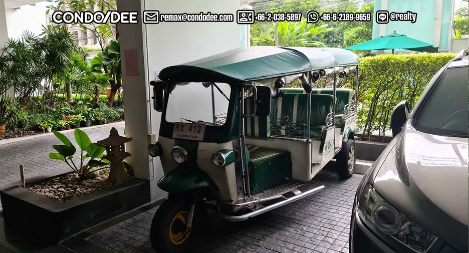 For sale 3 bed condo in Watthana, Bangkok