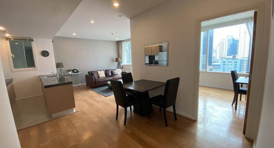 For sale 3 bed condo in Watthana, Bangkok