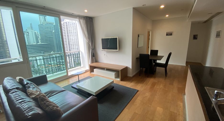 For sale 3 bed condo in Watthana, Bangkok
