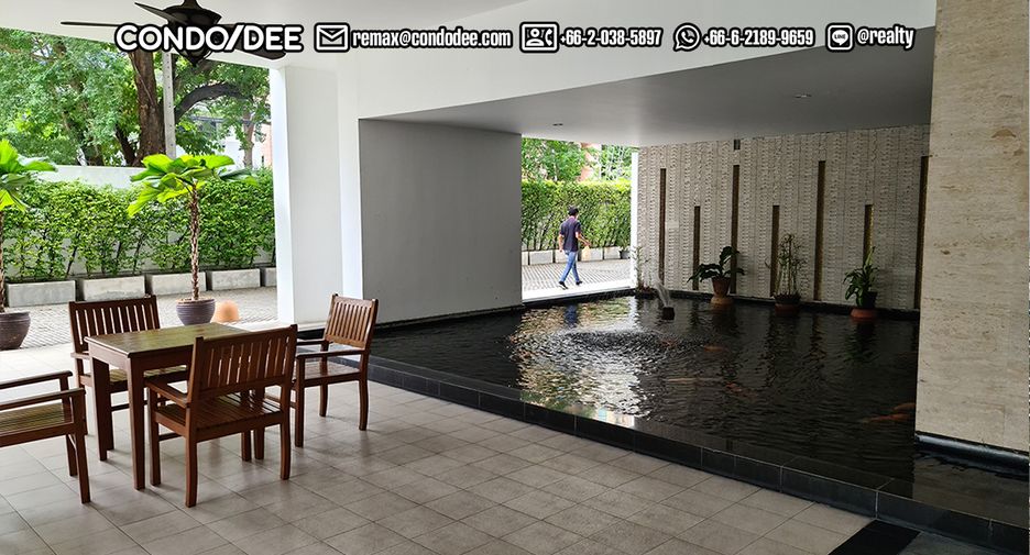 For sale 3 bed condo in Watthana, Bangkok