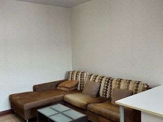 For sale 2 bed condo in Huai Khwang, Bangkok